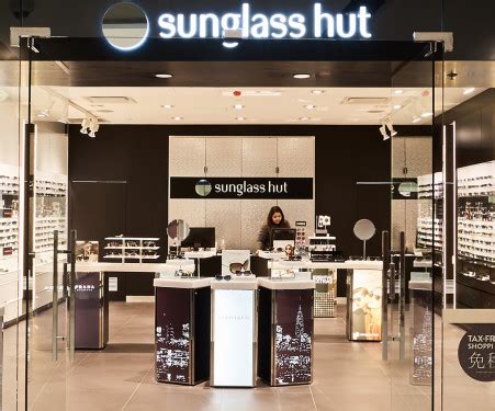 sunglass hut sydney international airport.